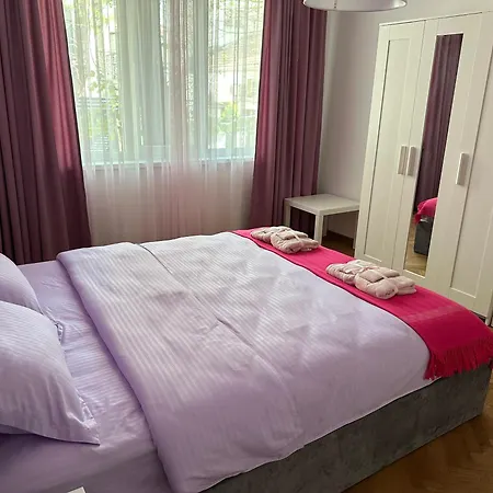 Romantic Apartment Warna